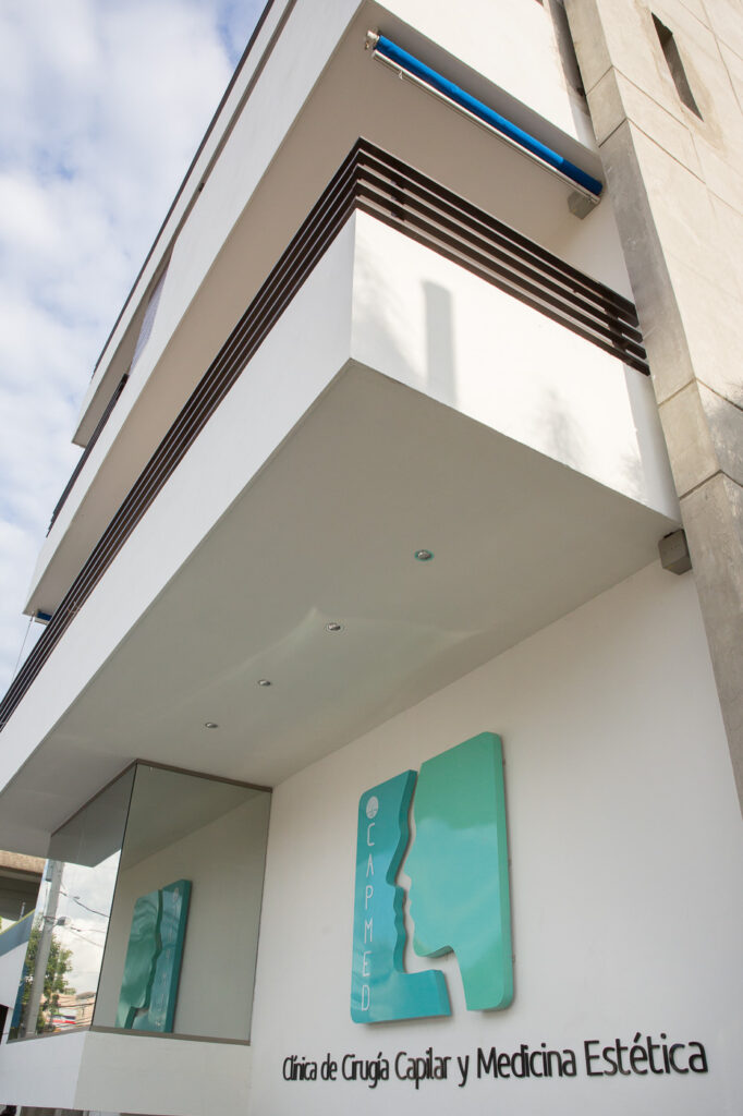 Dra Lisette Pappaterra. CAPMED (Hair Transplant and Aesthetic Medicine). gallery photo