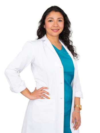 Dra. Gilene Durán, hair-transplant surgeon at Clínica Durán