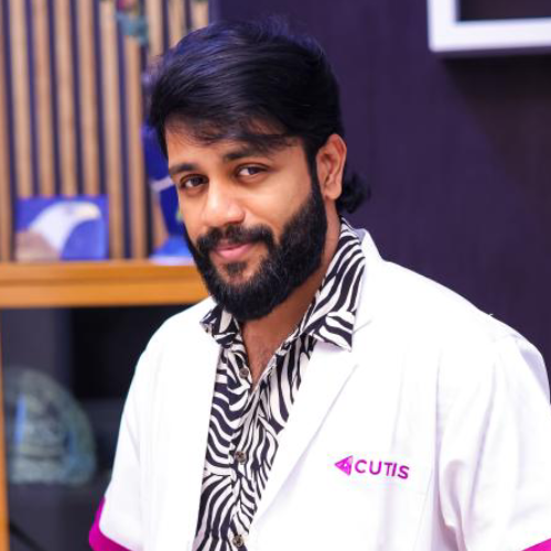 Portrait of Dr. Shajeer Machinchery, Cutis Dubai hair-transplant surgeon