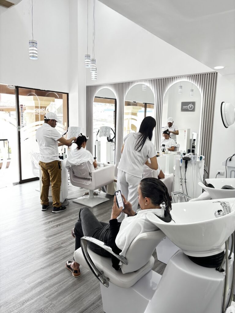 Happy Hair Clinic Costa Rica gallery photo