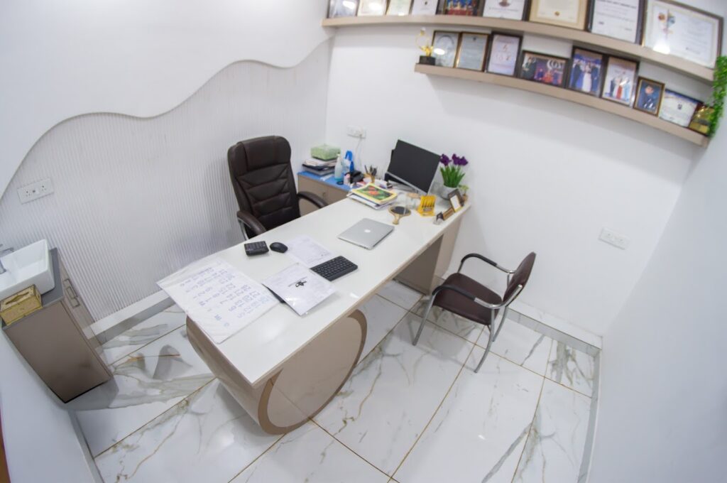 COSMO EXPERTS MEDCITY AGRA – Best Plastic Surgery Cosmetic surgery and Hair Transplant Clinic gallery photo