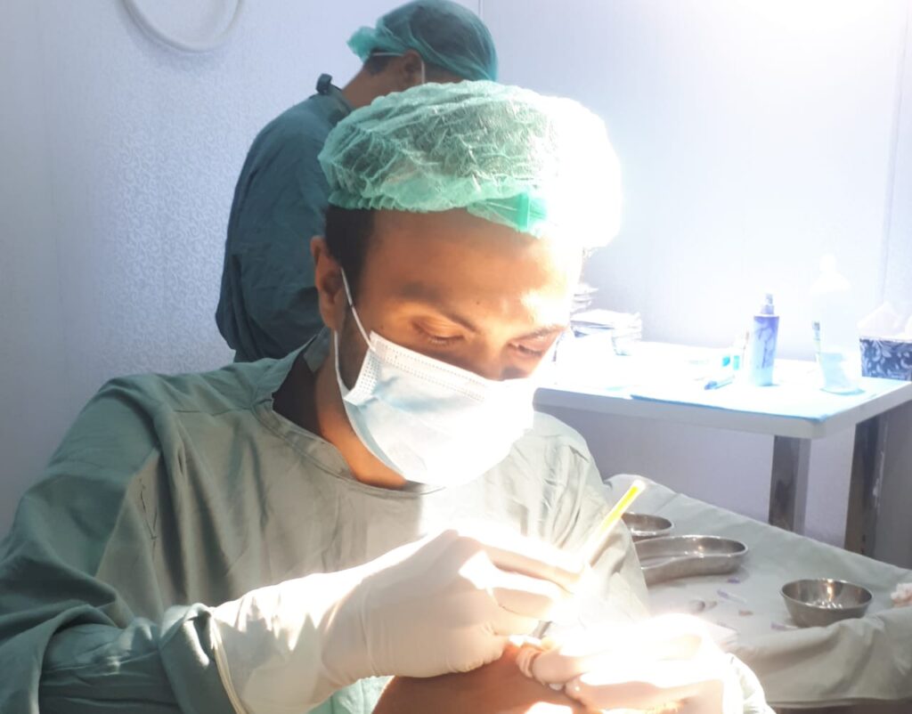 FUE Hair Transplant Surgeon Dr. Burhan Ashraf | PRP Treatment gallery photo