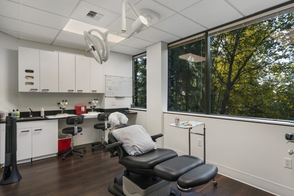 Root Hair Institute | Hair Transplant & Restoration gallery photo