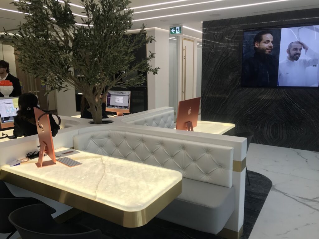 Padra Clinic – Hair Transplant & Aesthetics gallery photo