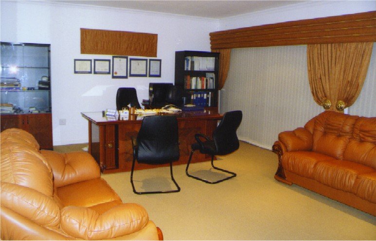 Dr Alexander’s Hair Loss Clinic gallery photo