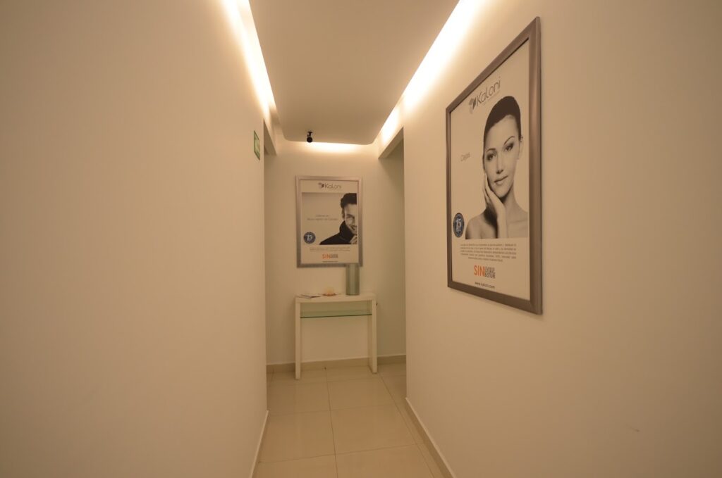 Kaloni—Trasplante Capilar Monterrey gallery photo