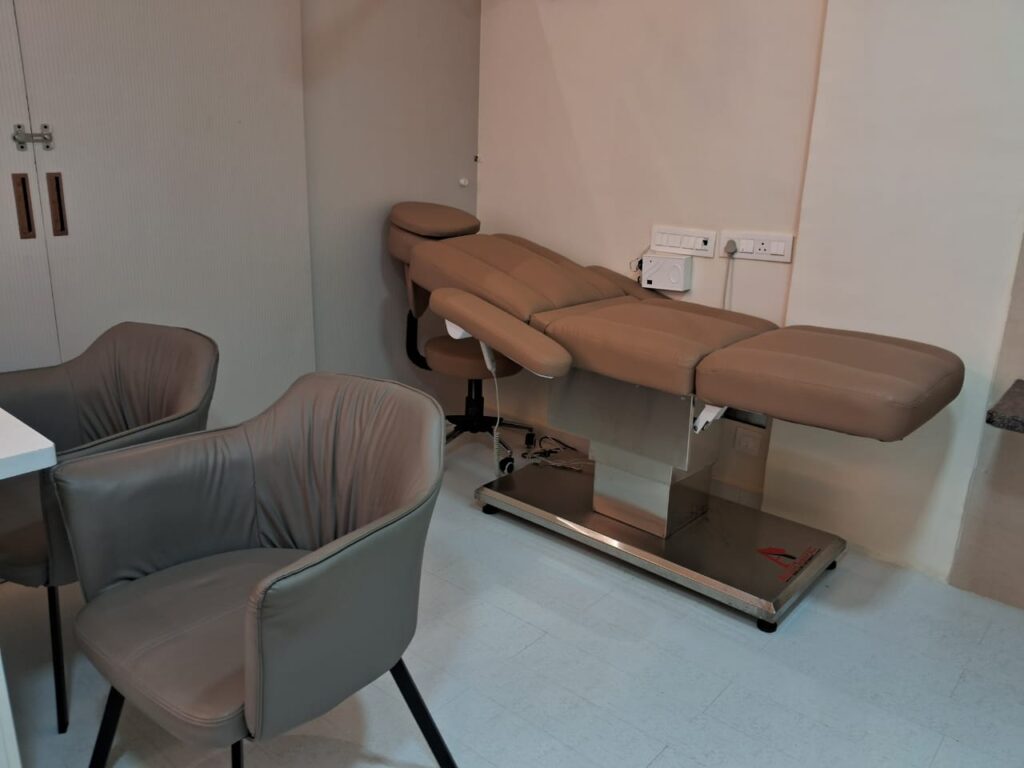 Bloom Hair Transplant Clinic | Affordable Hair Transplant in Mumbai | Celebrity Hair Restoration & Regrowth Treatments gallery photo